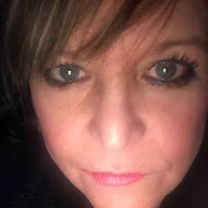 Meet your Posher, Angie